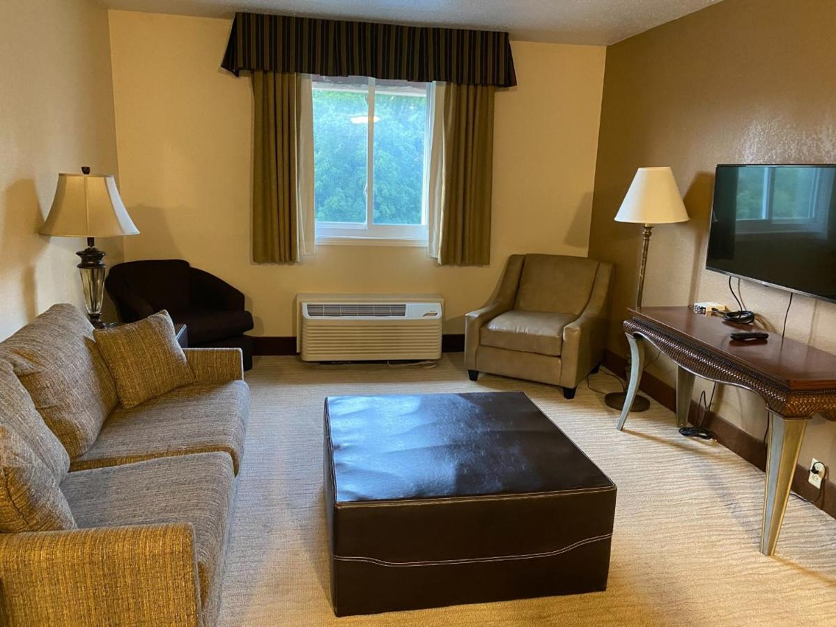 Wyndham Garden Warsaw Hotel Ngoại thất bức ảnh